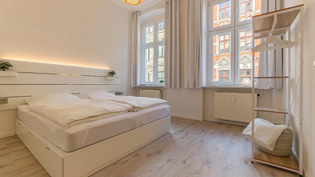 Cityapartment - 53 M², 2 Zimmer, Zentral, Netflix, Kueche, Waschmaschine Cottbus Esterno foto