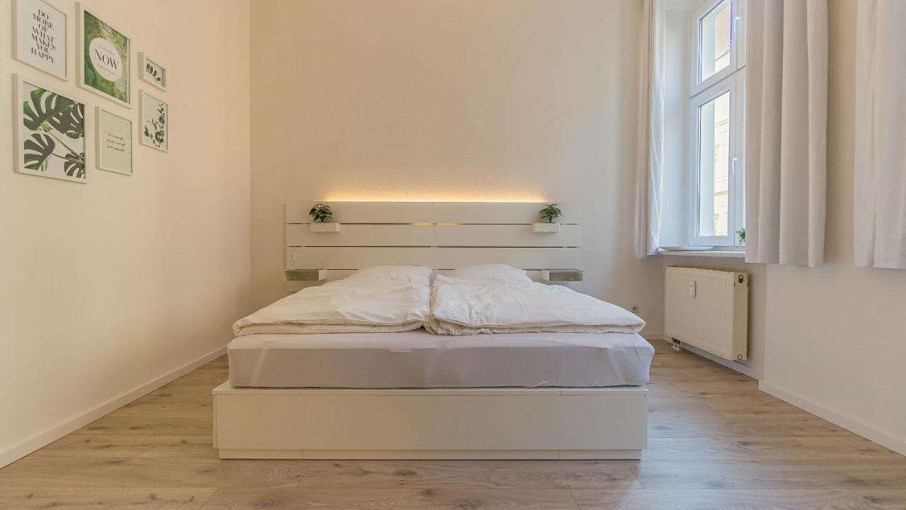 Cityapartment - 53 M², 2 Zimmer, Zentral, Netflix, Kueche, Waschmaschine Cottbus Esterno foto
