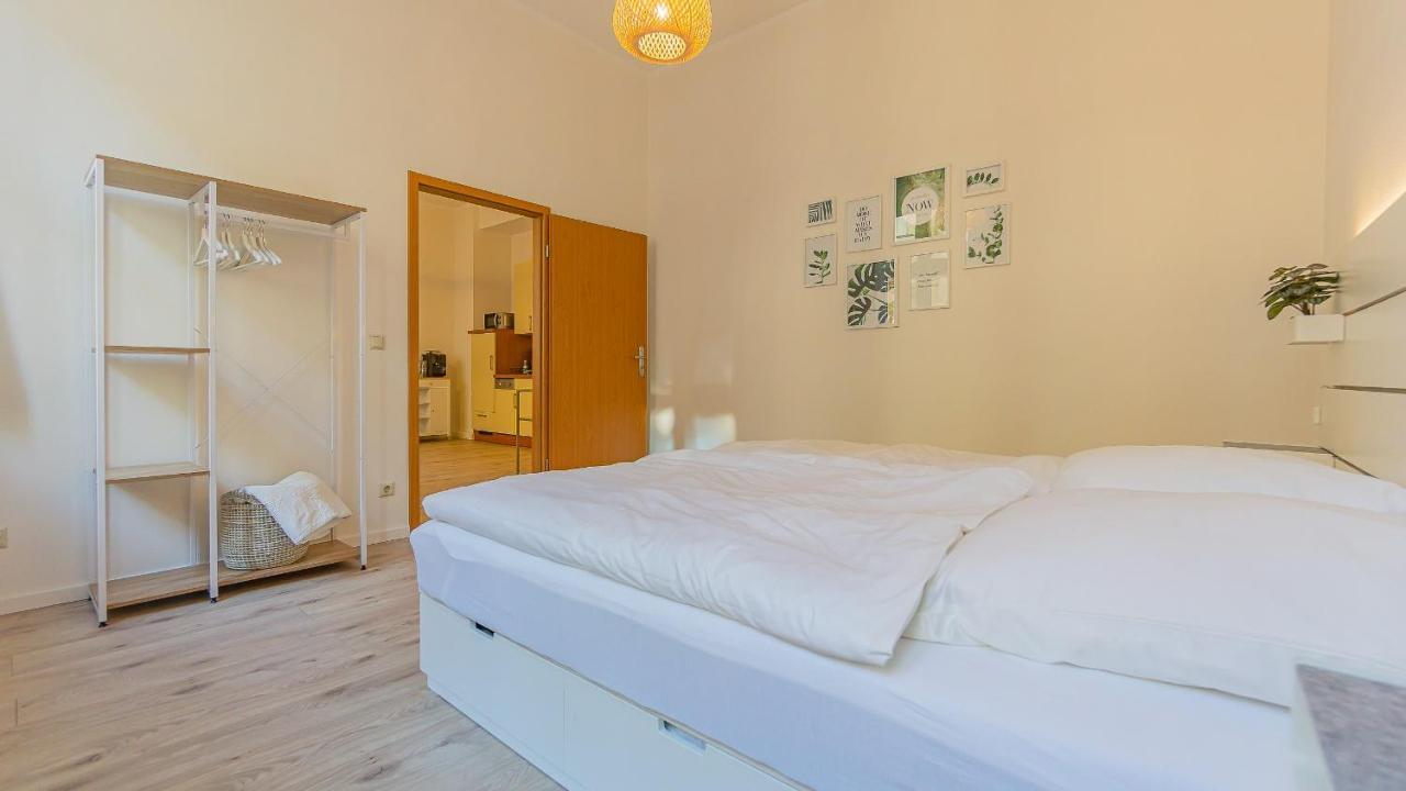 Cityapartment - 53 M², 2 Zimmer, Zentral, Netflix, Kueche, Waschmaschine Cottbus Esterno foto