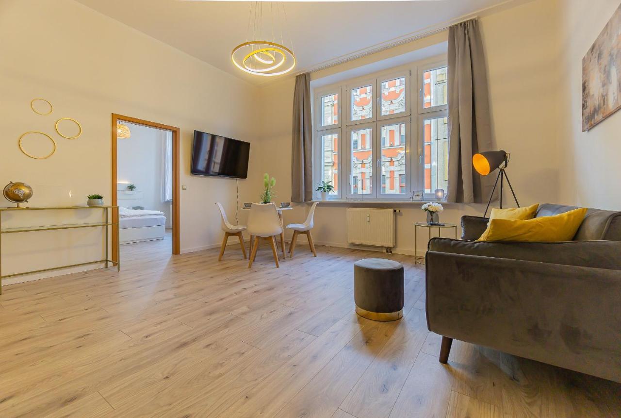 Cityapartment - 53 M², 2 Zimmer, Zentral, Netflix, Kueche, Waschmaschine Cottbus Esterno foto