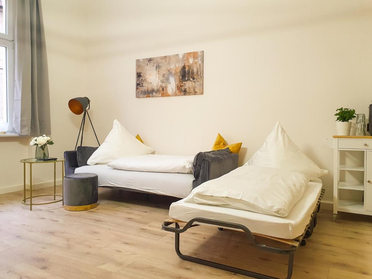 Cityapartment - 53 M², 2 Zimmer, Zentral, Netflix, Kueche, Waschmaschine Cottbus Esterno foto